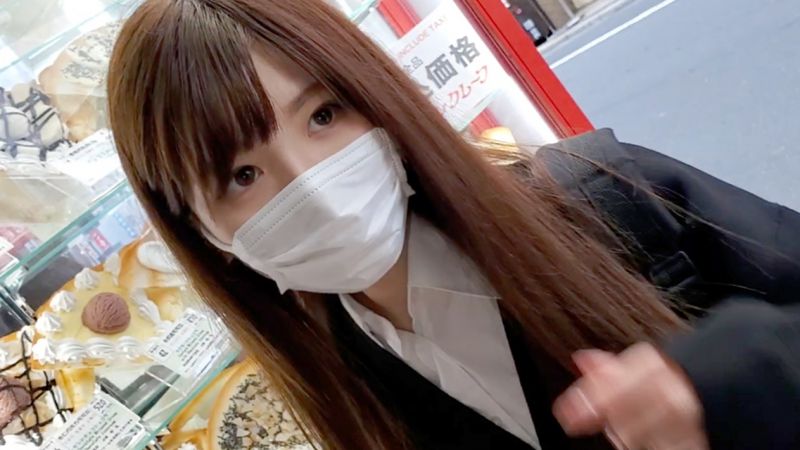 FC2-PPV-1836727 「要和我做愛嗎？」逼迫朋友講師的長身美腿學生