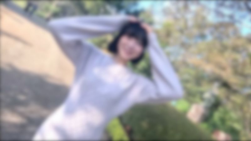 FC2-PPV-4328145 【初拍】【露脸】黑髪･细身･短髮。铁板的三拍子。超紧张满点的按摩棒散步与田径性爱。