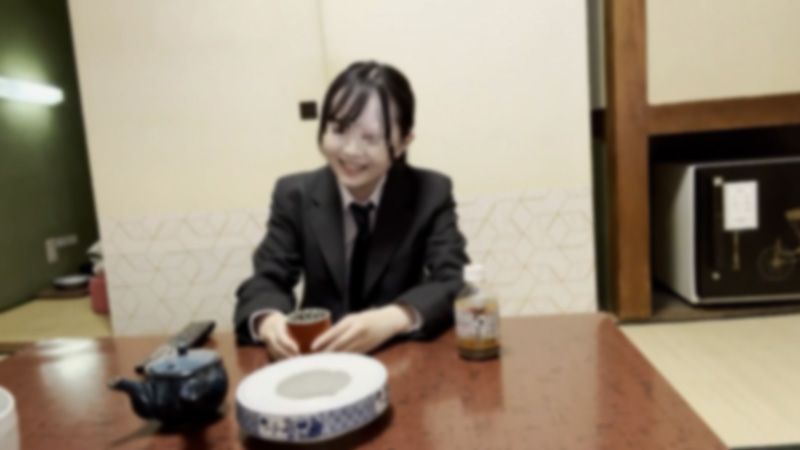 FC2-PPV-4362890 与家庭般白皙马尾妹毕业旅行・全部中出穿上浴衣再来一次&hellip;