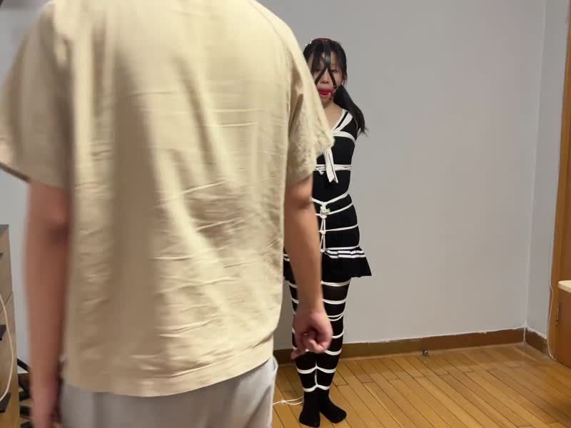  双马尾捆绑上口枷