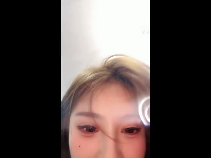 【07蘿莉精神小妹】神仙顏值大長腿揉奶自慰啪啪_3
