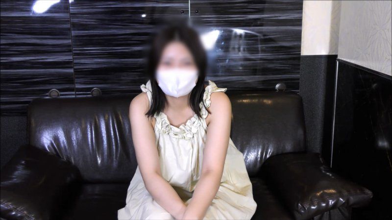 FC2-PPV-4573837 第10弹 爆乳巨乳美女登场！优莉G罩杯22岁 无套插入NG*转变为敏感高潮无套插入中出种植性爱